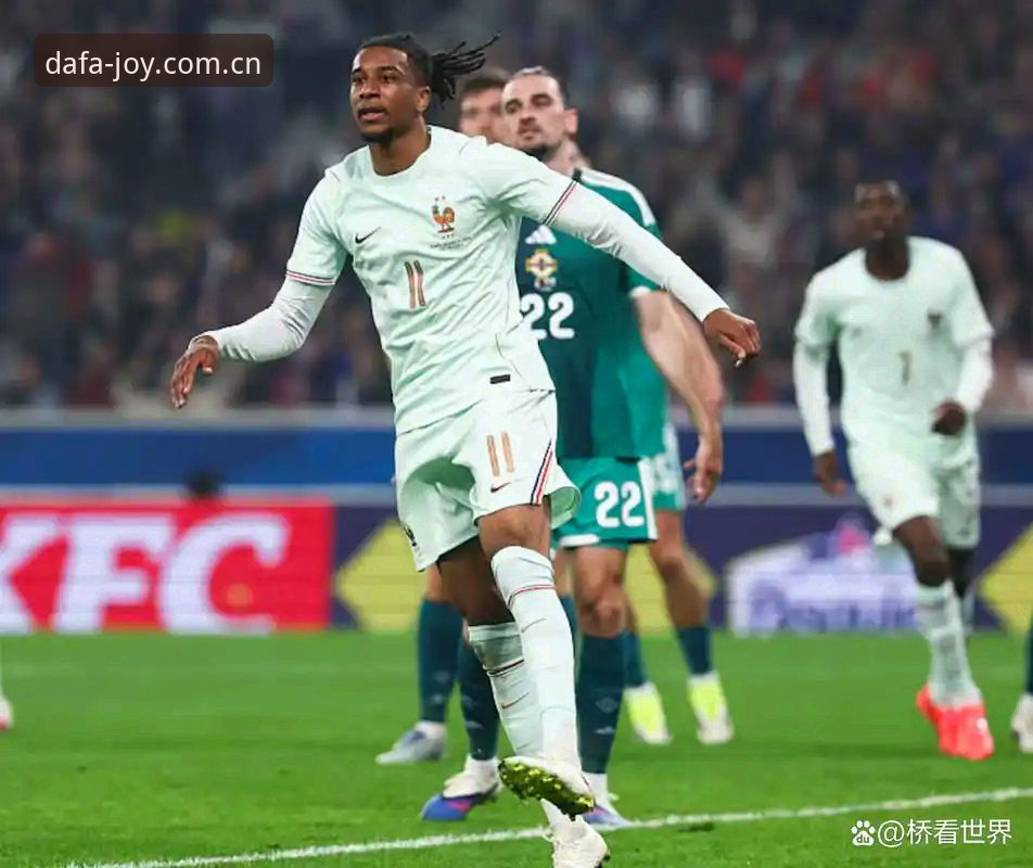 法国3-0伊拉克赛后，德尚战术调整与登贝莱状态跟踪指南